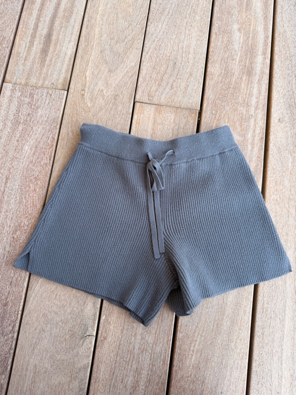 Abercrombie Ribbed Knit Drawstring Shorts — Gray